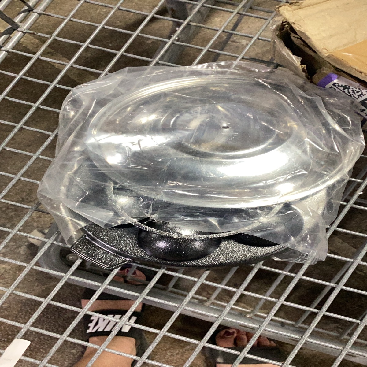 Takoyaki Pan with Lid, Scrubber, and Wooden Pick