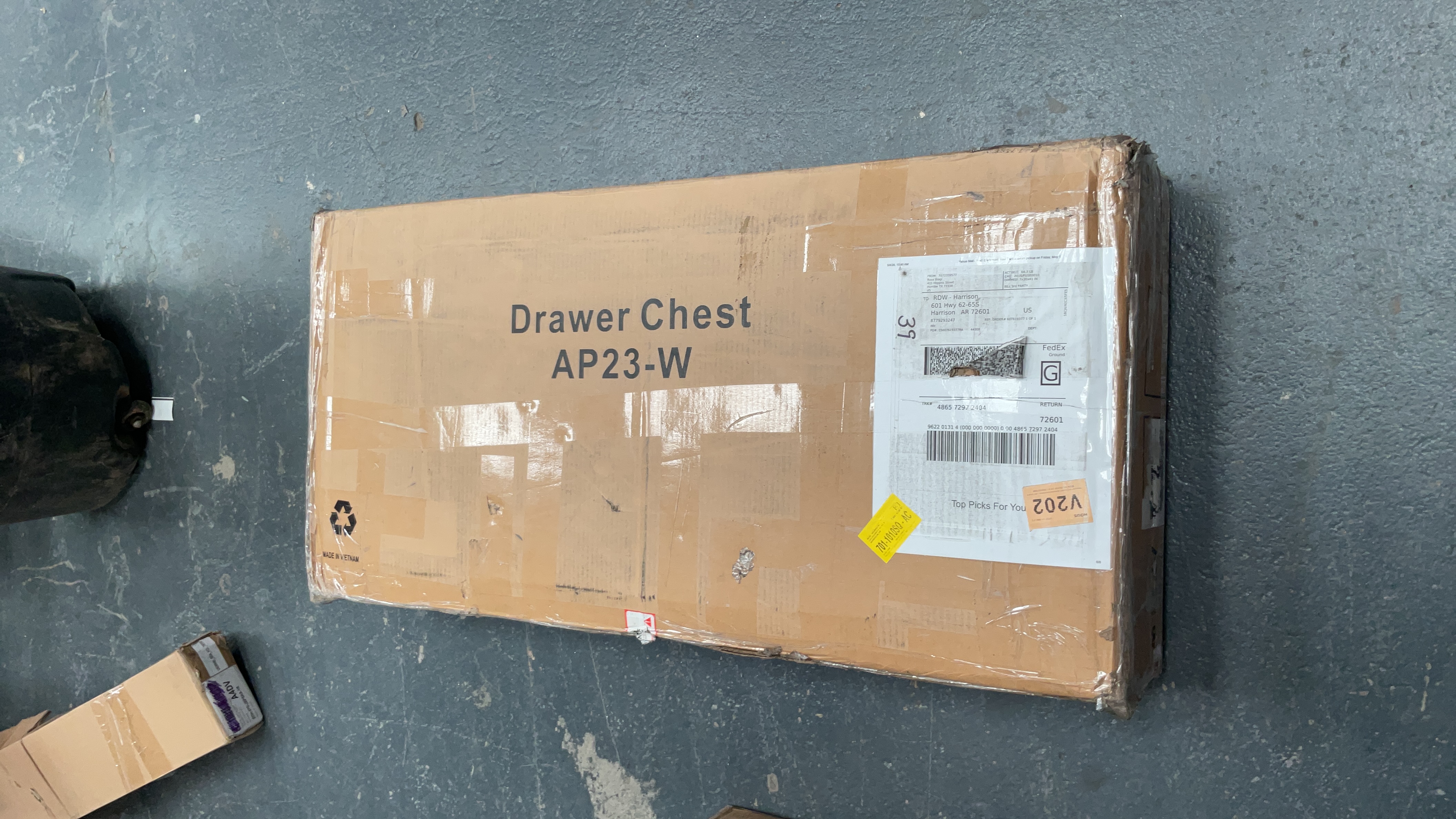 37'' H 5-Drawer Vertical Dresser with Recessed Handles, Modern Chest for Bedroom & Small Spaces