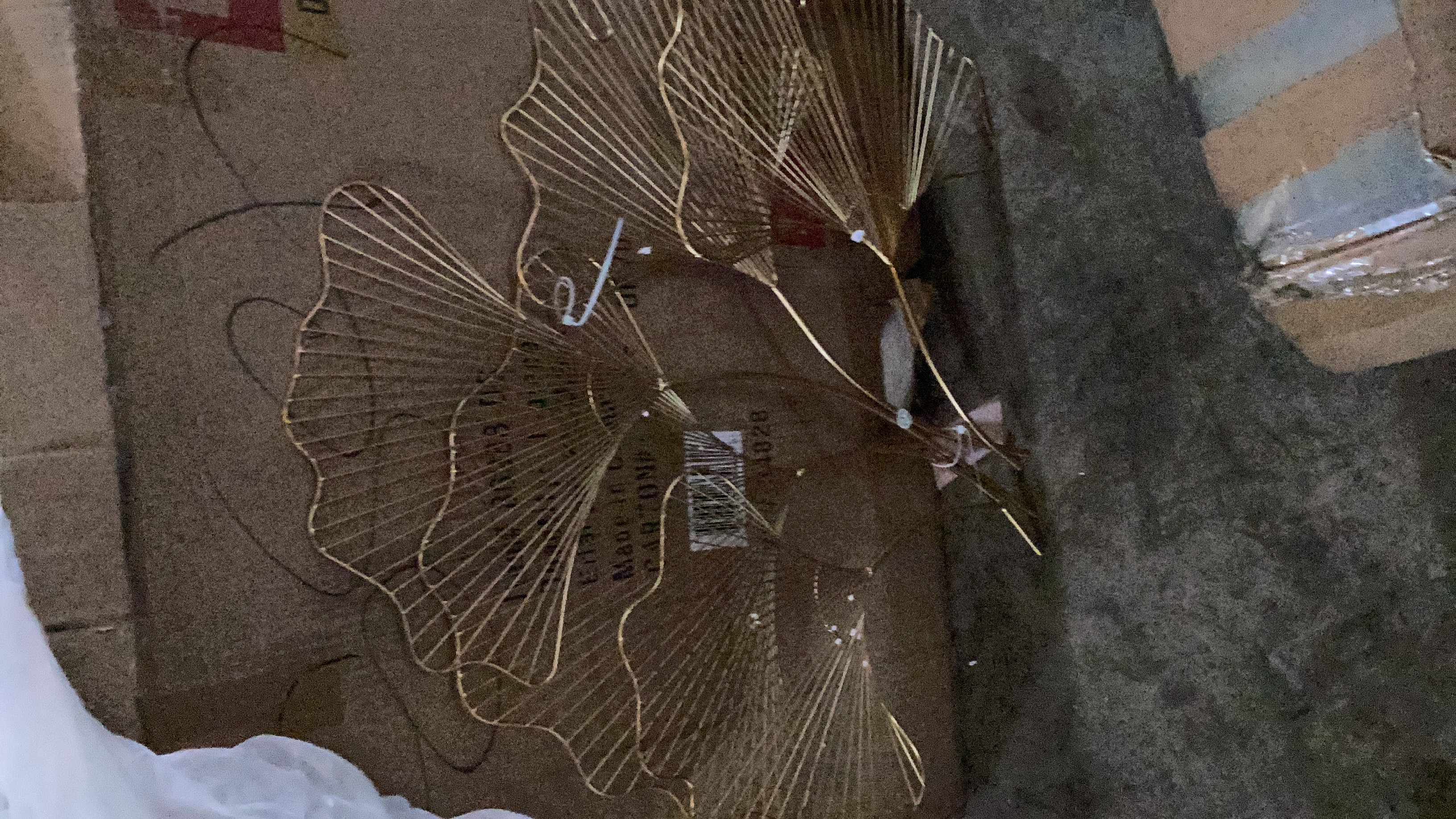 Ginkgo Biloba Leaf Metal Wall Decor, Gold
