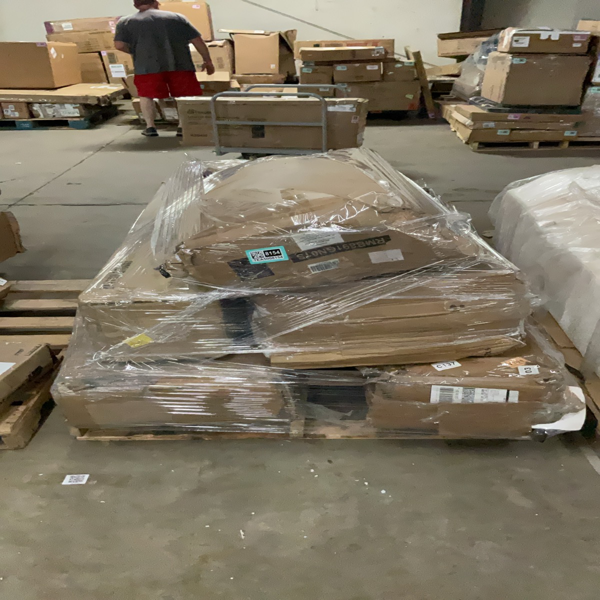 MUST TAKE ALL Unidentified Large Furniture/Bulk Palletized Merchandise