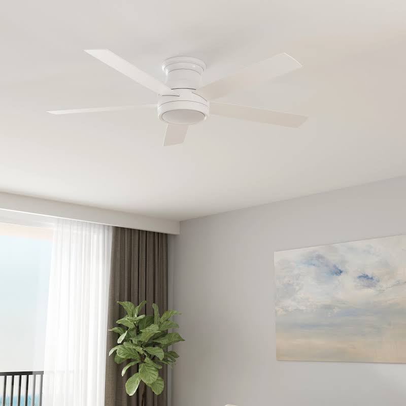Harbor Breeze Calverton 52-in White Indoor Flush Mount Ceiling Fan with Remote