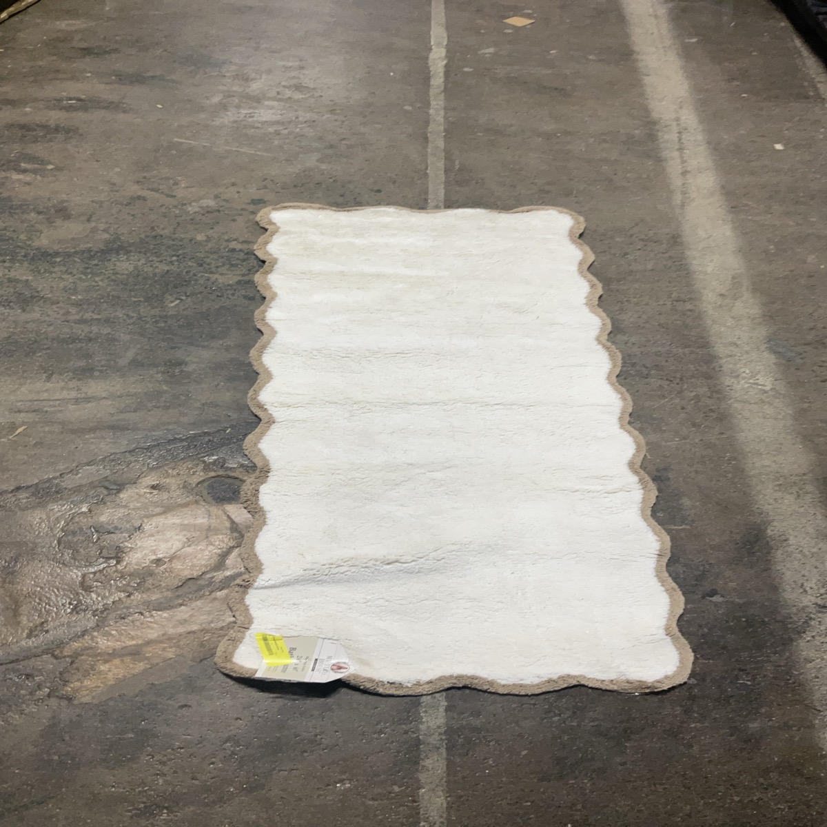 5 Ft X 2ft Area Rug