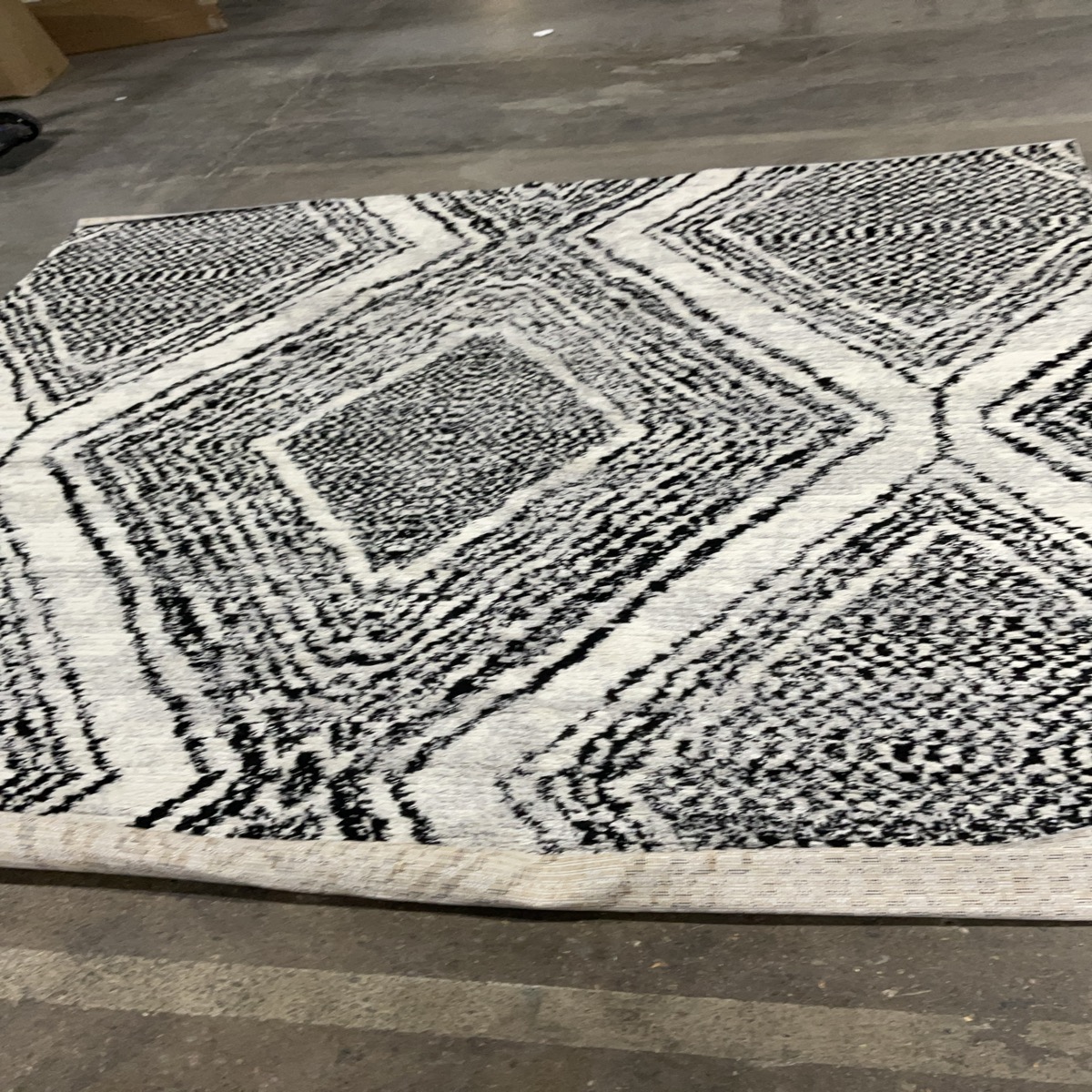 9”ftx12”ft Area Rug