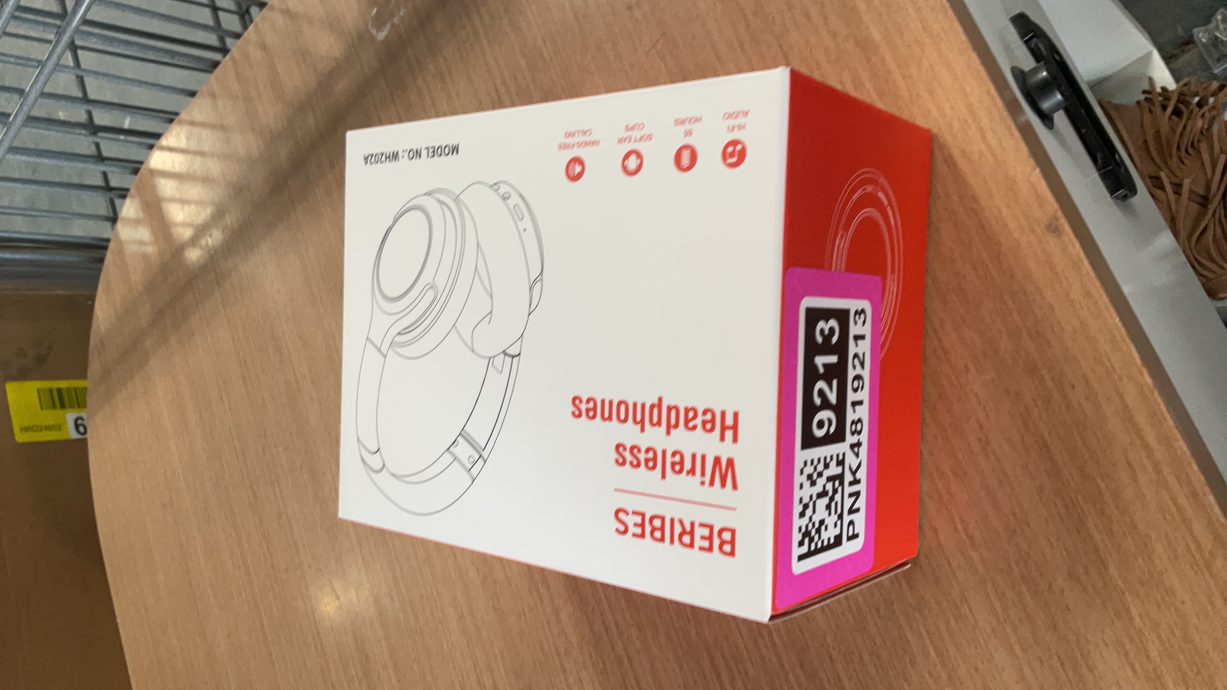 BERIBES Wireless Headphones WH202A