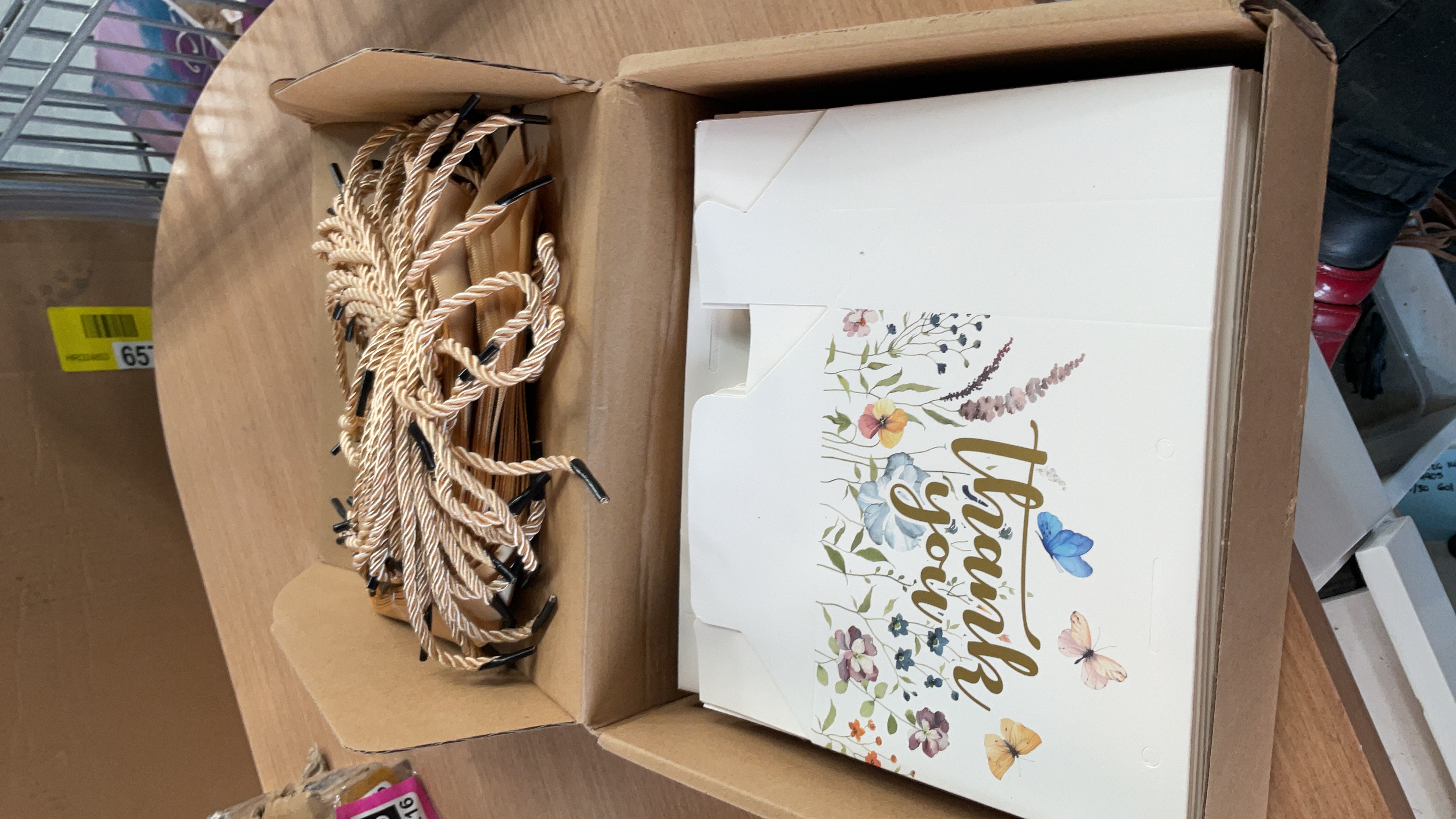 Floral Botanical Design 'Thank You' Gift Bags with Rope Handles