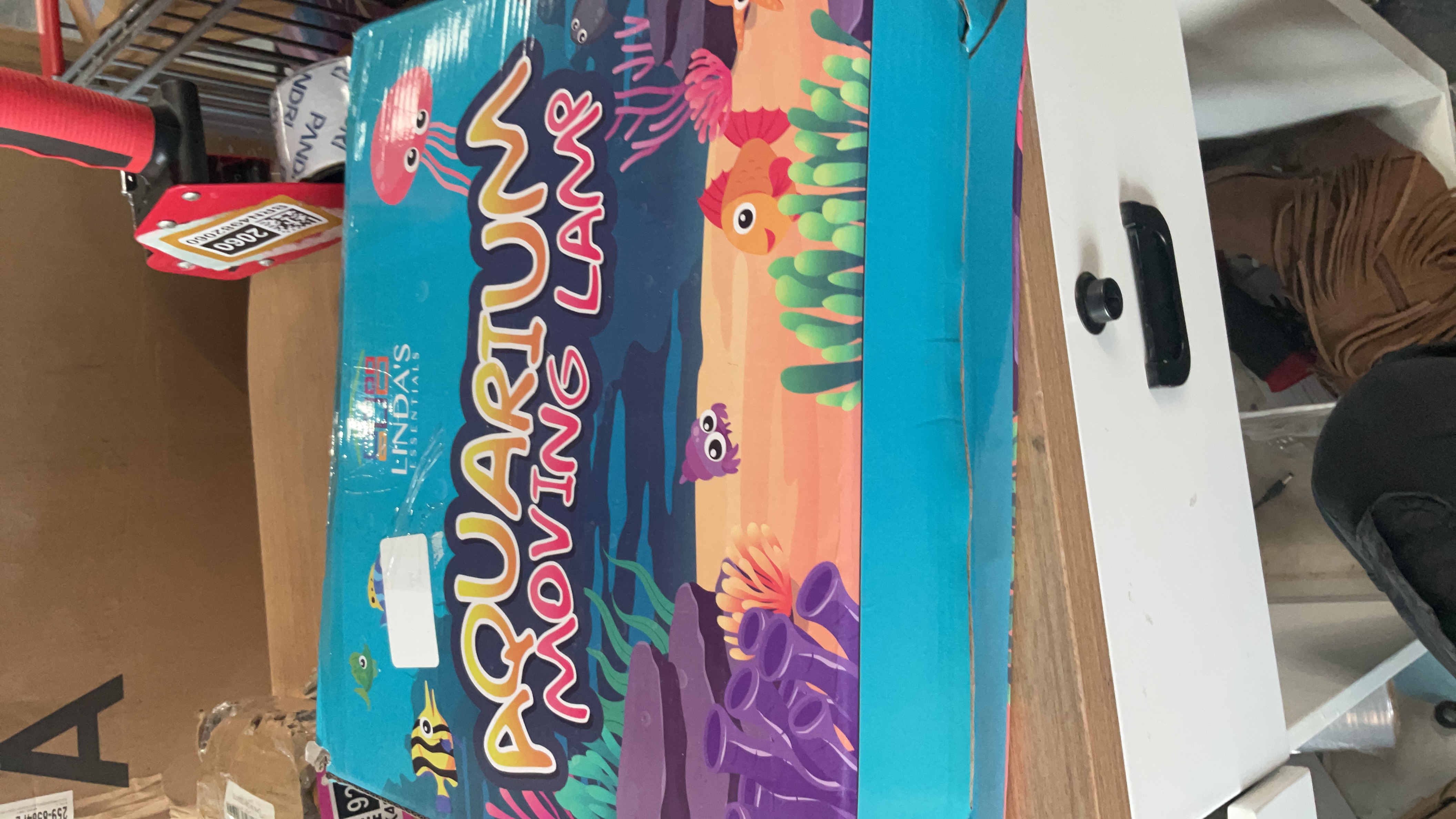 Linda's Essentials Aquarium Moving Lamp
