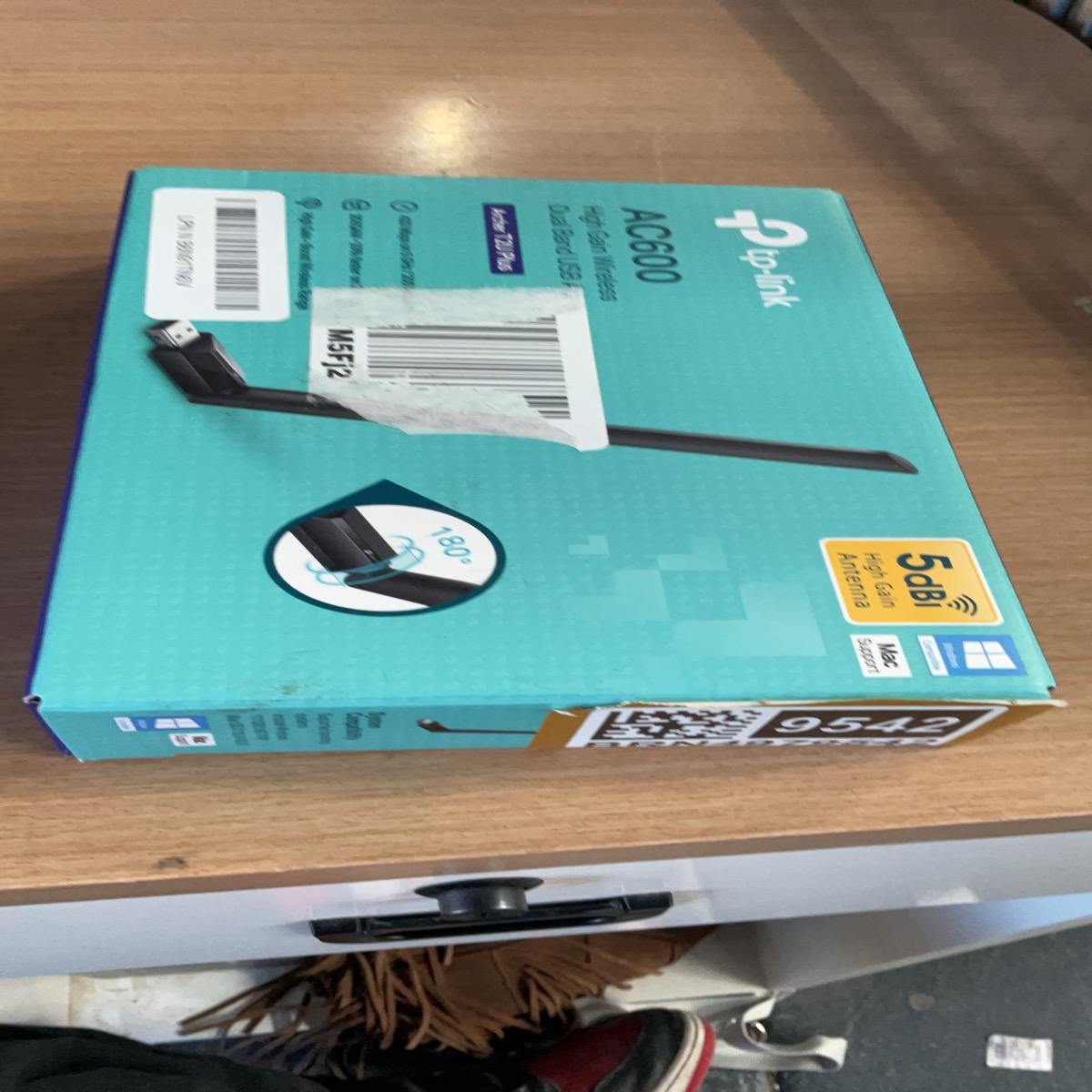 TP-Link AC600 High Gain Wireless Dual Band USB Adapter (Archer T2U Plus)