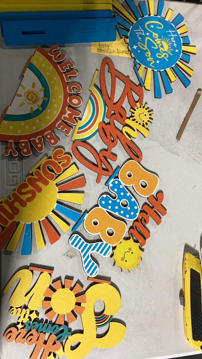 Baby Shower Tabletop Centerpiece Decorations - Wooden 'Oh Baby', 'Hello Baby', 'Welcome Baby', 'Sunshine' Signs