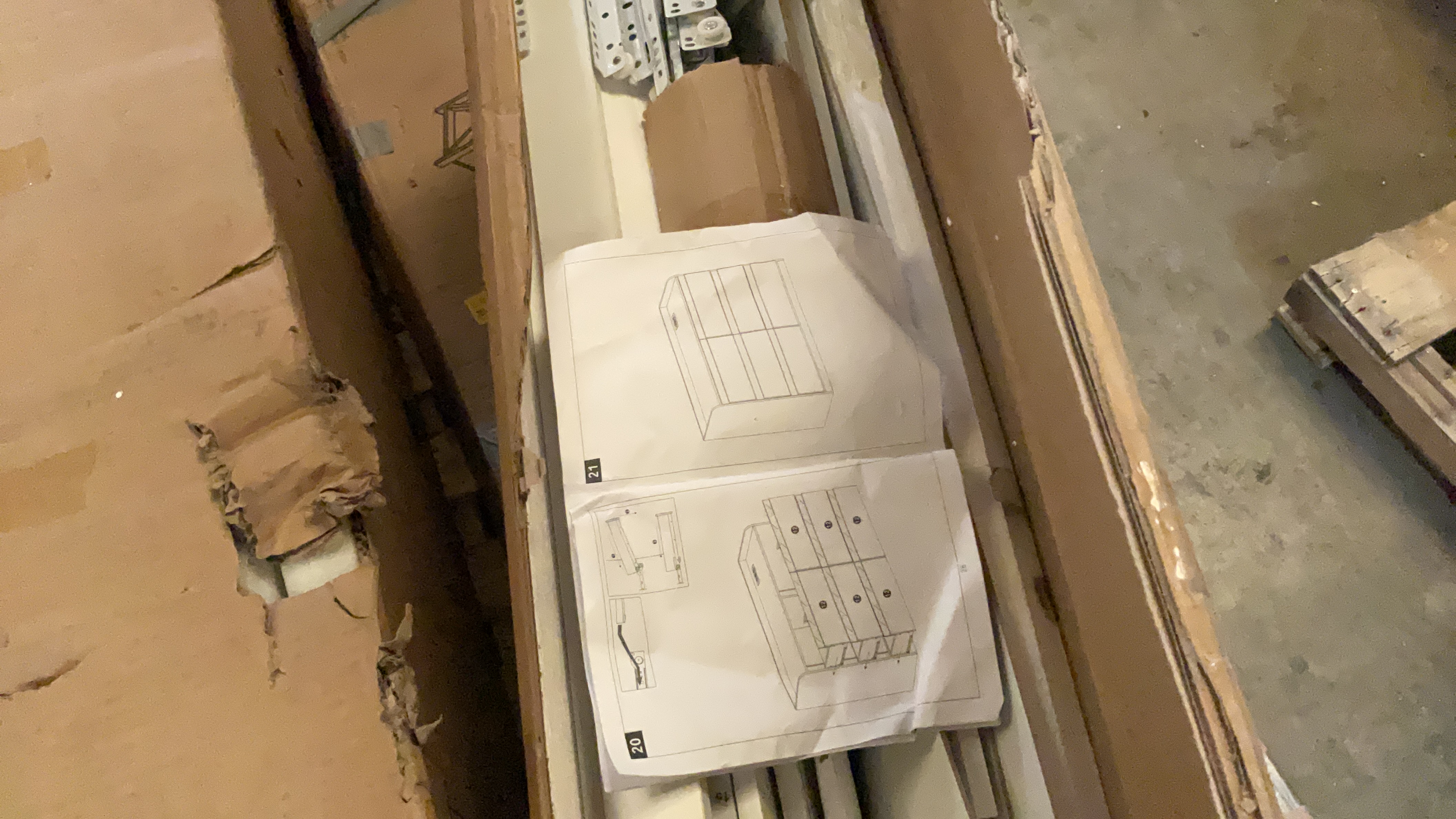 Unassembled 6-Drawer Dresser/Chest