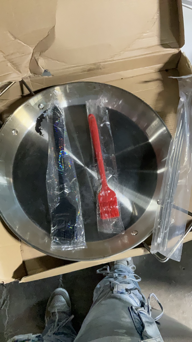 Used Stainless Steel Paella Pan with Silicone Brushes and Skewers
