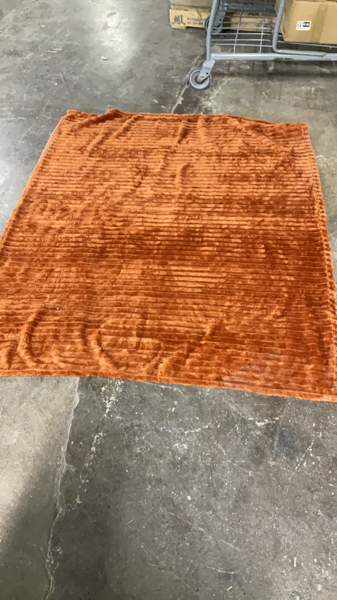 Textured Ribbed Throw Blanket - Rust Orange