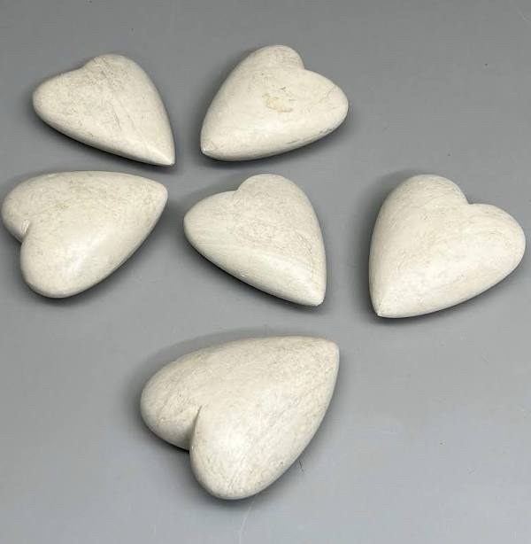 Set of 6 Decorative Stone Hearts