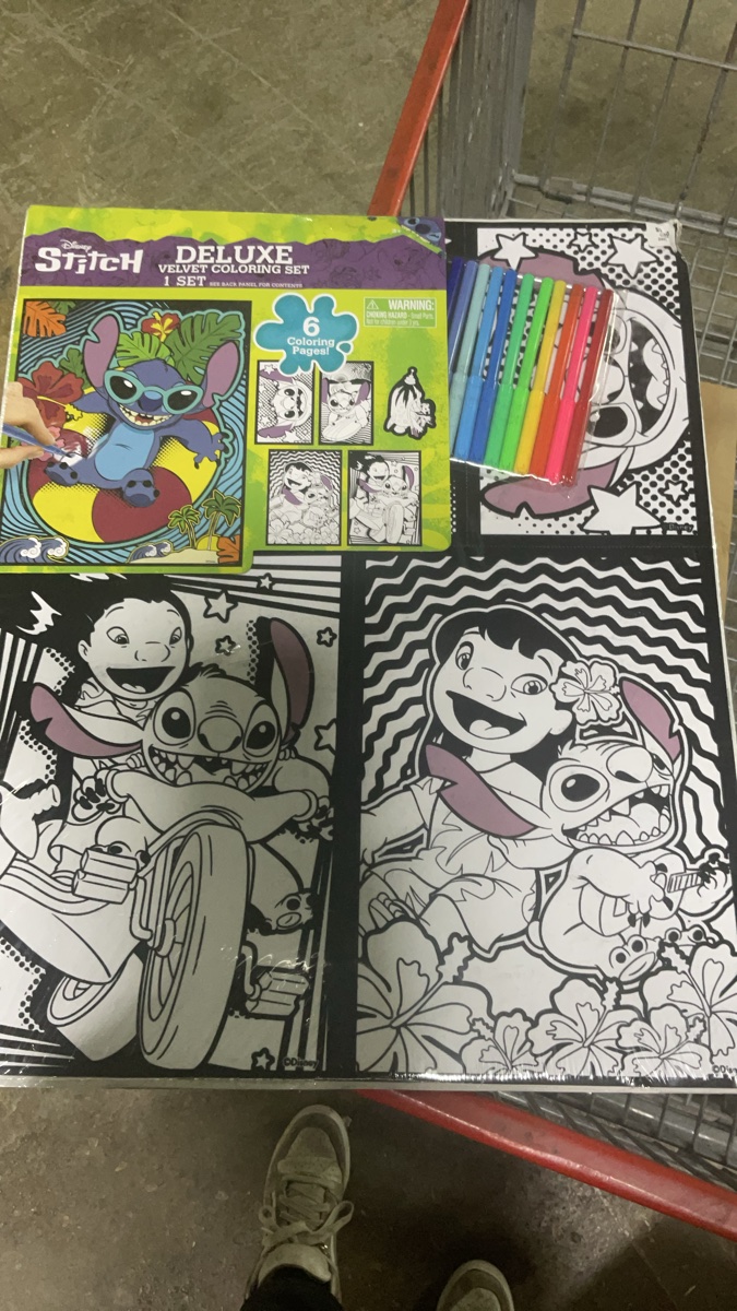 Disney Stitch Deluxe Velvet Coloring Set