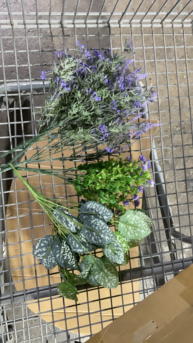 Set of 3 Artificial Decorative Floral and Greenery Sprays