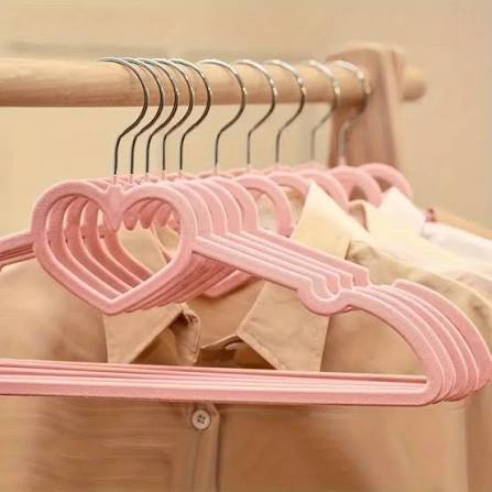 27 Heart-Shaped Plastic Clothes Hanger with Rose Gold Hook