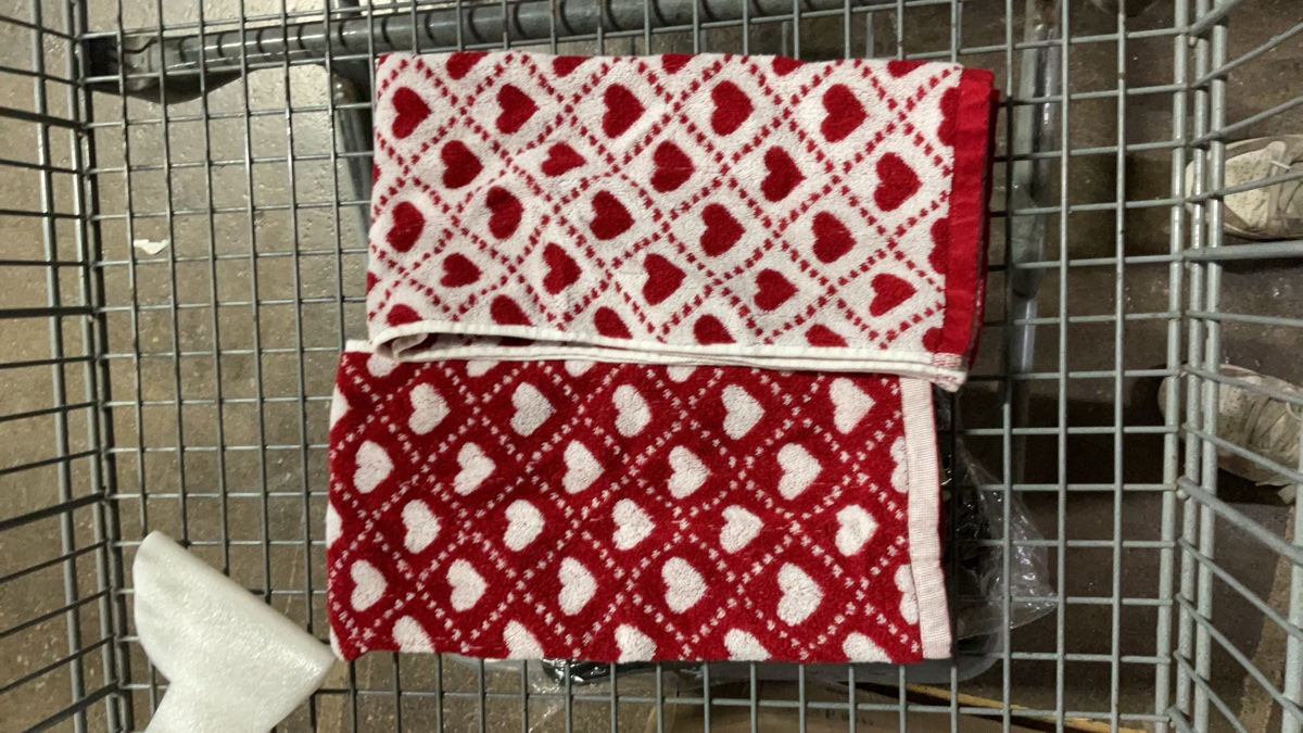 Valentine's Day Heart Pattern Decorative Kitchen Towel