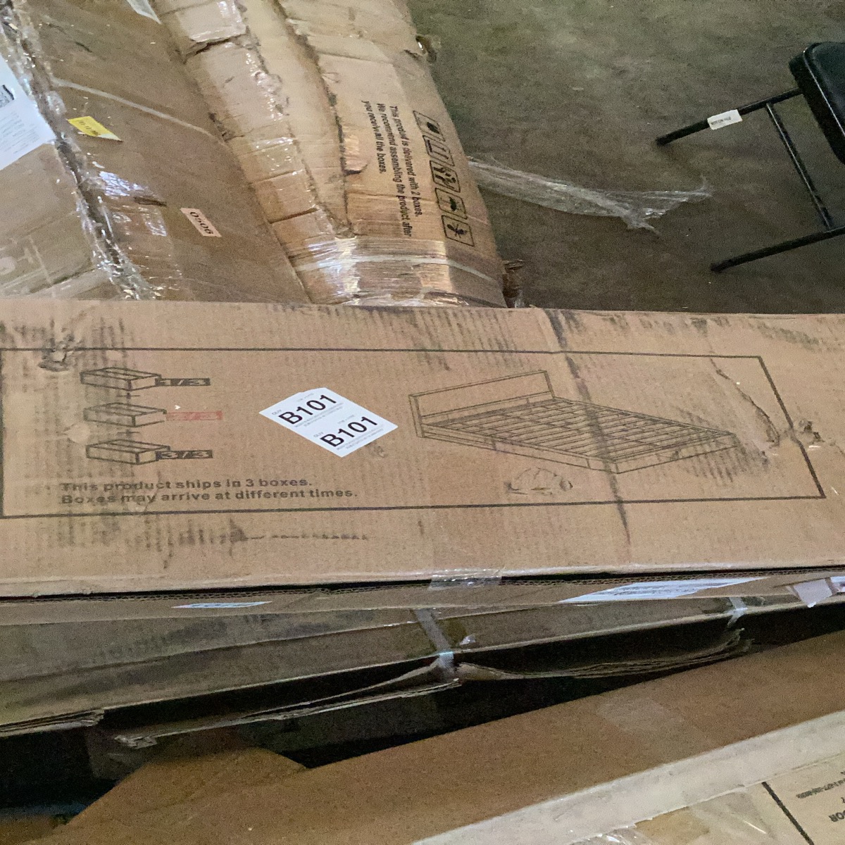 Box 2 of 3 Platform bed frame queen