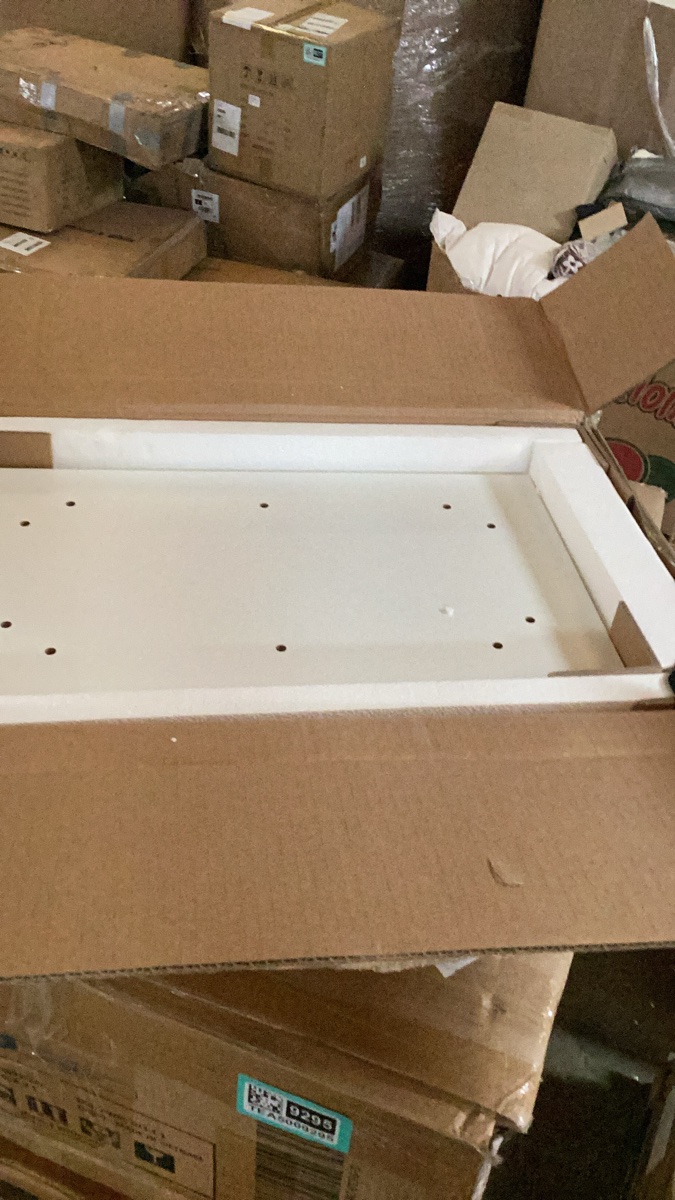 Box 2 of 2 Unbranded Furniture/Home Decor Item (SKU KF020432US-01AA-B002)