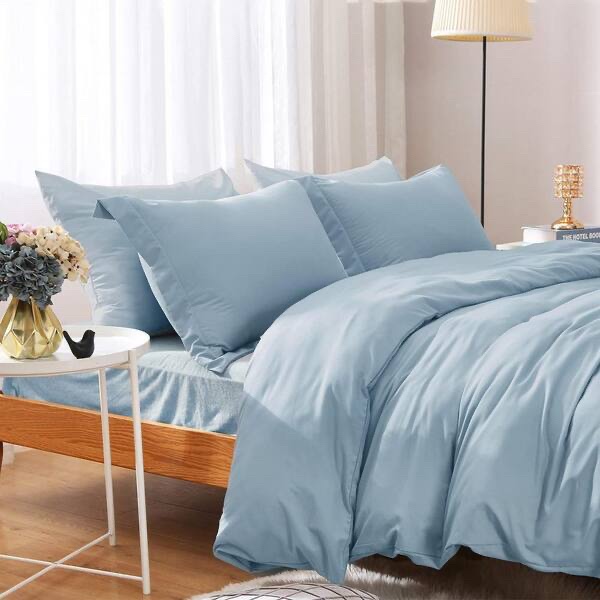 Blunique King Size Comforter (106in x 90in) Blue & white