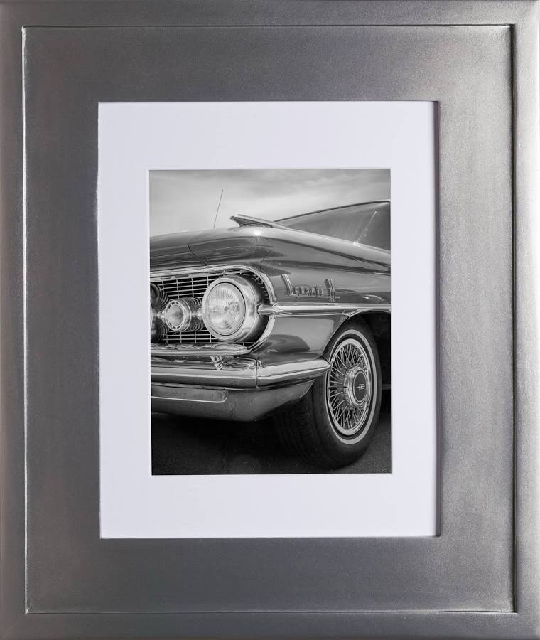 Concealed Cabinet Smart Wall Mirror/Picture Frame Storage