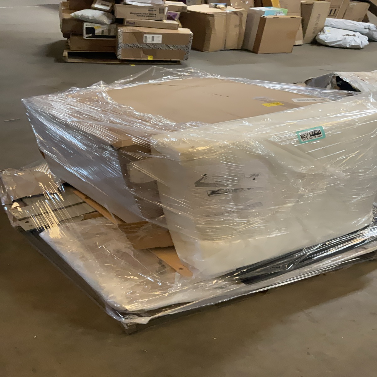 Miscellaneous Pallet must take all