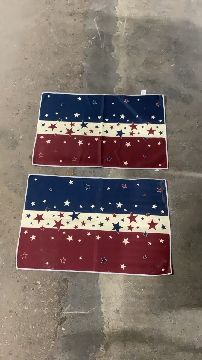 100% microfiber Patriotic Americana Star Pattern Rectangular Placemats, Set of 2