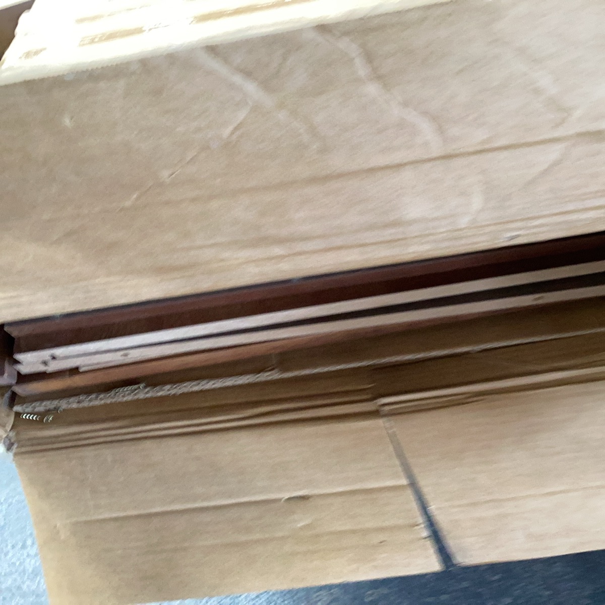 Dark brown. Shelving/dresser/desk. Pull out drawers. May be incomplete. No instructions.