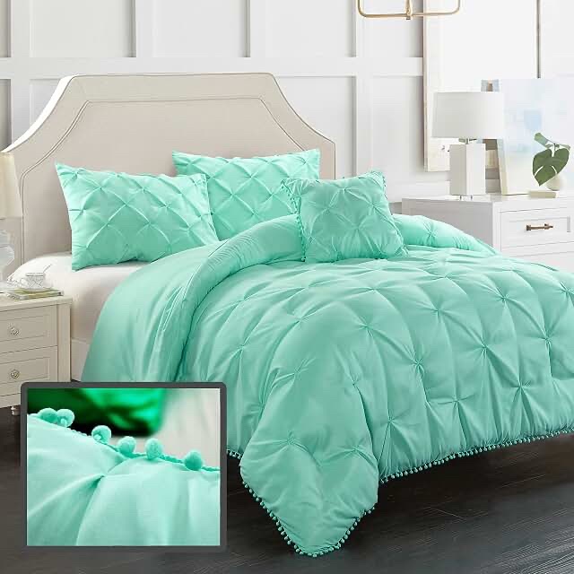 Amazon.com: EVOLIVE 4PC Pinch Pleat Comforter Set with Pom Pom(Full/Queen, Mint) | Soft down-alternative fill with pinch pleats and pom pom fringe offers fluffy all-season comfort and easy machine care. : Home & Kitchen