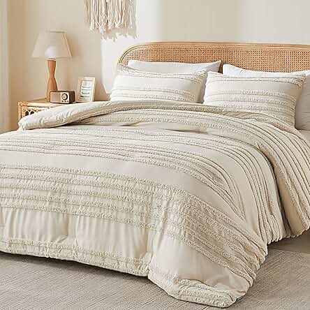 Amazon Resell Comforter (Beige/Patterned)