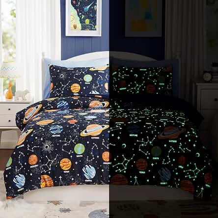 Full Size Boys' Space-Themed Bedding Set