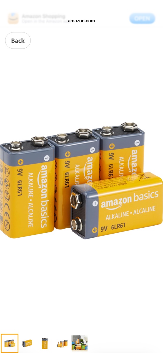 Amazon Basics 9V Alkaline Batteries - 4 Pack