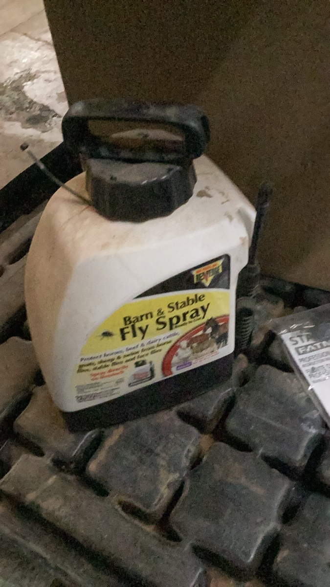 Used Bonide Revenge Barn & Stable Fly Spray, 1.33 Gallon