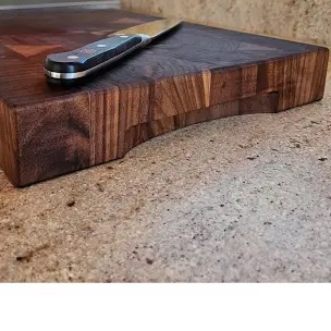 Amazon.com: SHUMARU Mahogany End-Grain Wood Cutting Board – 24×18×2″ Butcher Block | Handmade in Bali – Silky-Smooth, Juice Groove, Knife‑Friendly, Ergonomic Grips & Non‑Slip Feet: Home & Kitchen
