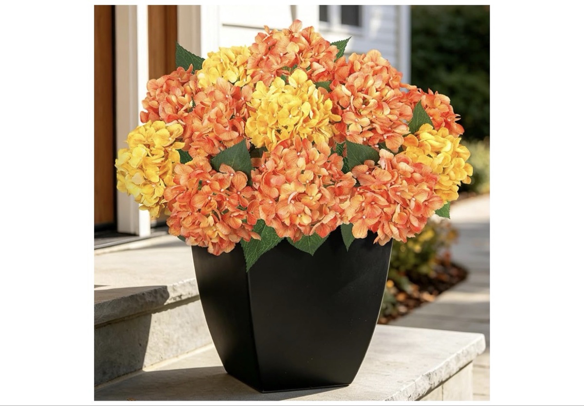 BLOSMON Fake Mums Outdoor Entryway Decoration 84cm Purple & Yellow 2-Pack