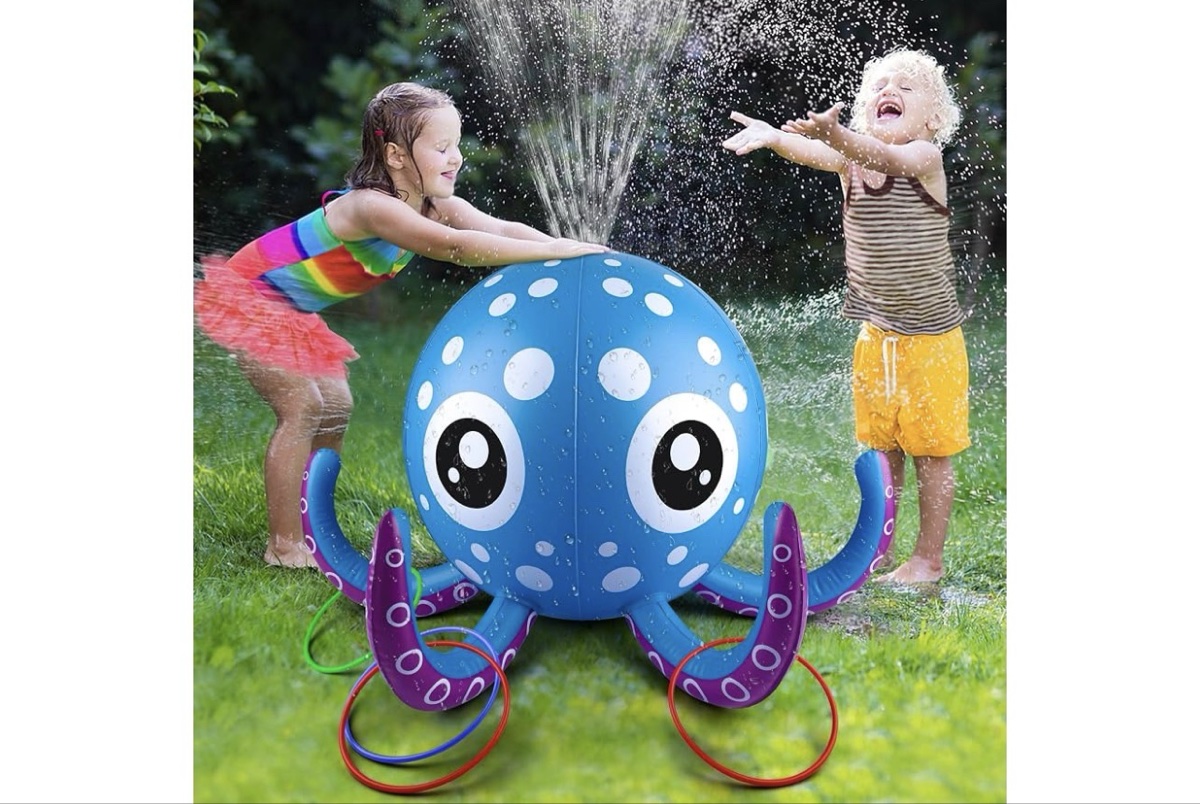 Octopus Sprinkler Water Toy for Kids
