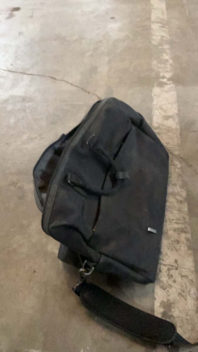 Black Laptop Messenger Bag/Briefcase