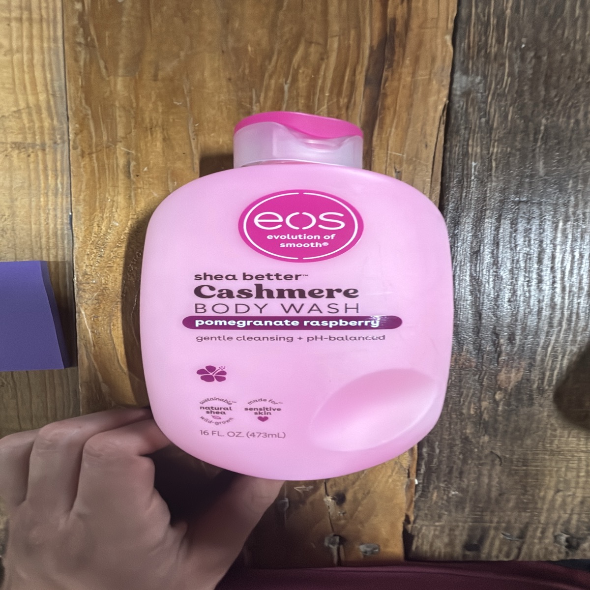 eos Shea Better Cashmere Body Wash - Pomegranate Raspberry