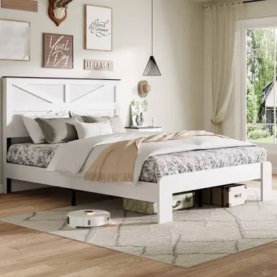 Unbranded Bedroom Furniture - 1 of 2 Boxes (Likely Platform Bed or Headboard/Frame Set)