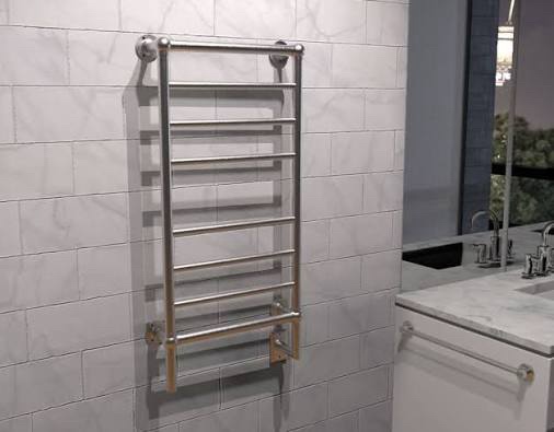 Emmesteel / Amba Heated Towel Rack