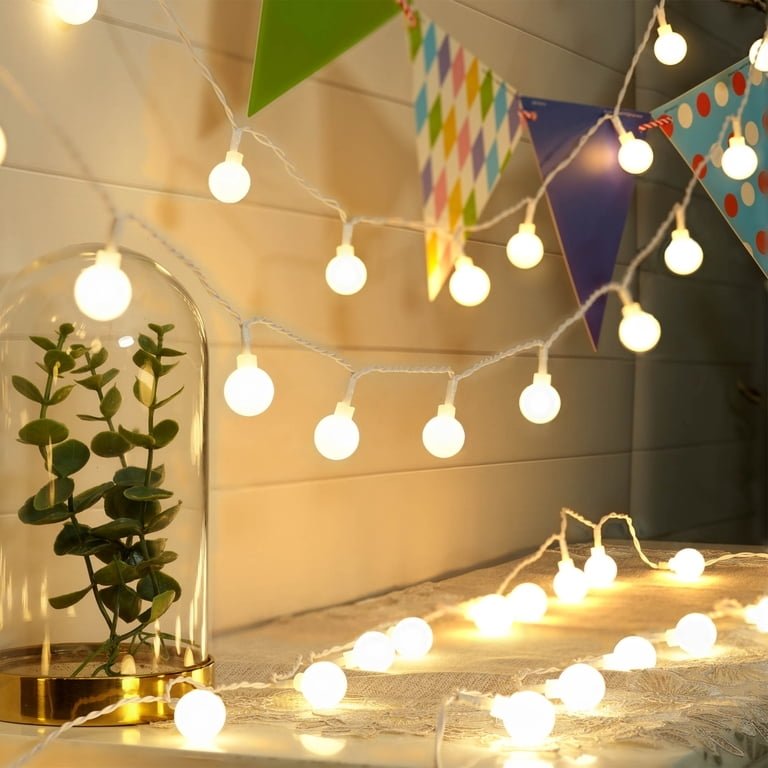 Croknit 80 LED Hanging String Lights with Photo Clips for Wall/Party Decor