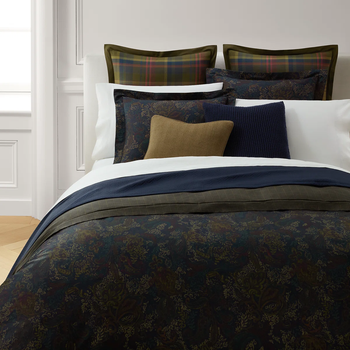 Henry Comforter Set