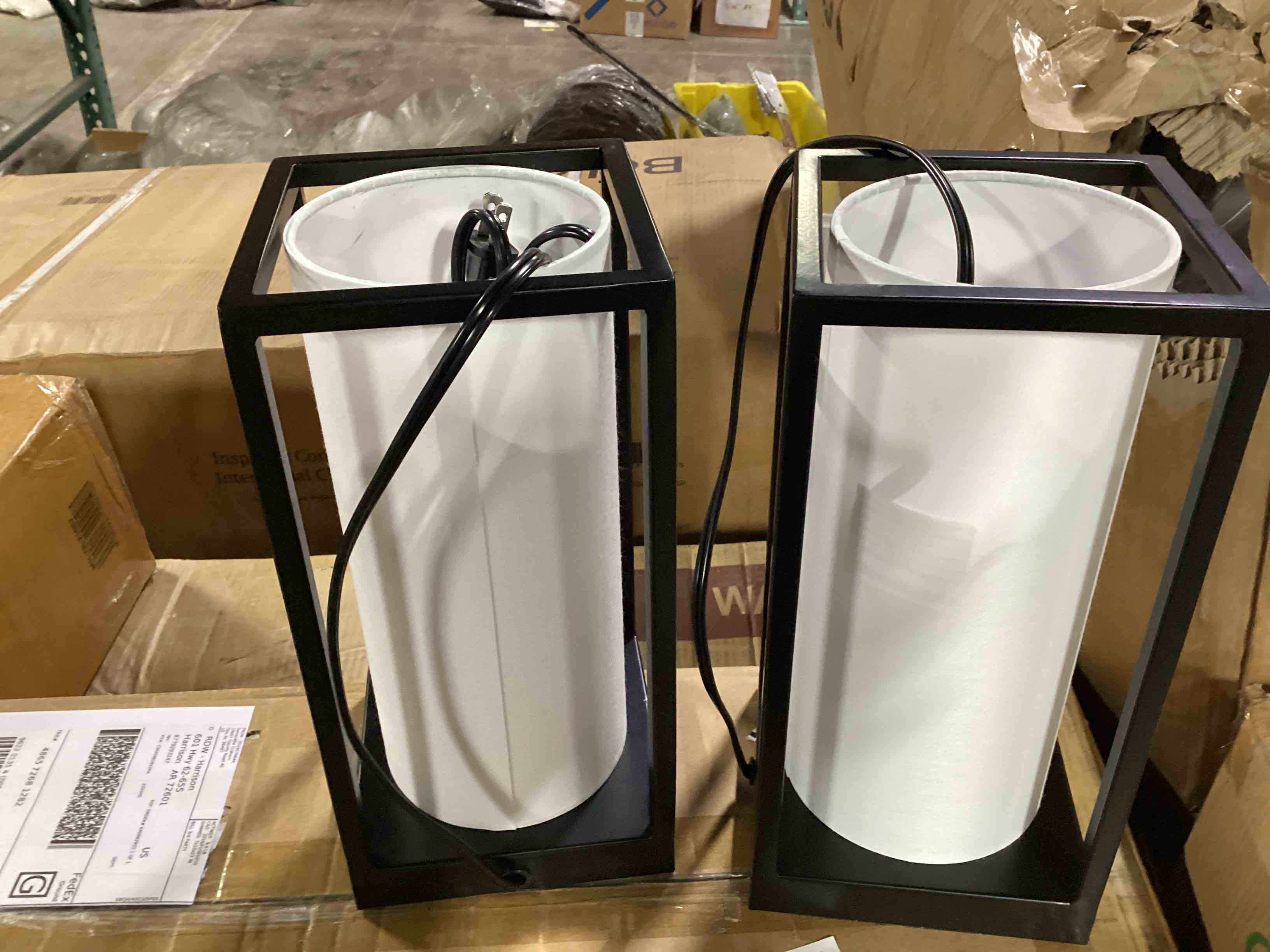 set of 2 table lamps