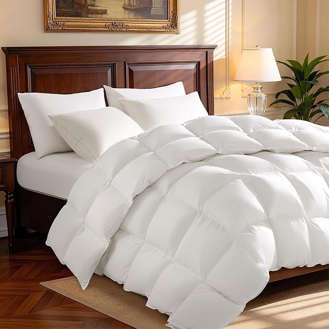 Quince Premium Down Alternative Comforter