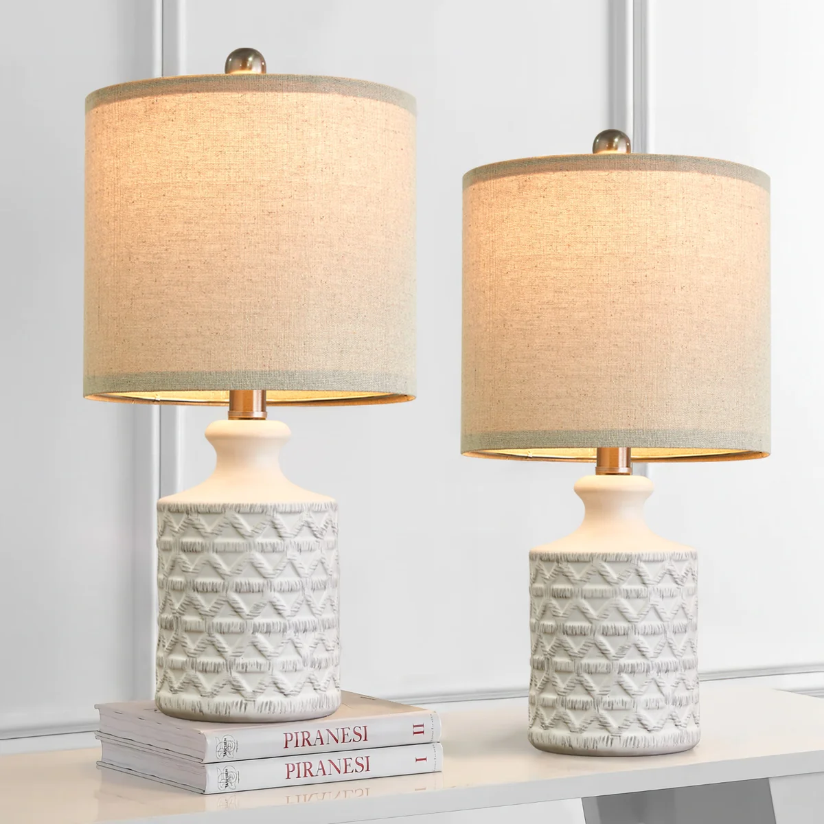 18" Modern Ceramic Mini Classic Table Lamp,elegant,office,living Room,dining Room,bedroom,white