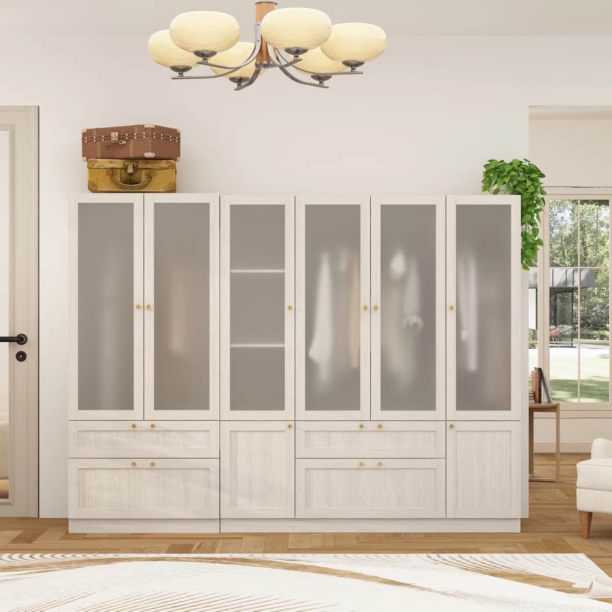 Ilcho Armoire