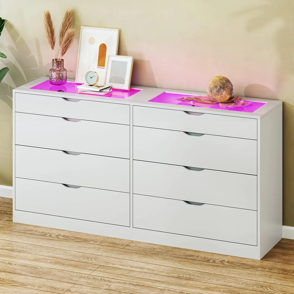 8-drawer White Dresser With Led Display Glass Top