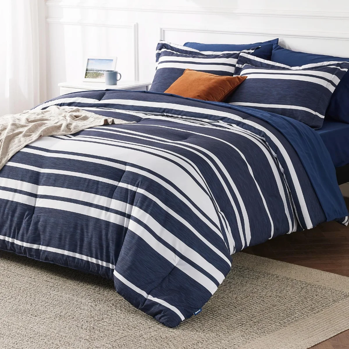 Bedsure Comforter Set 7 Pieces, Bedding Set for Bed Reversible, Cationic Dyeing Bed in a Bag with Comforter, Sheets, Pillowcases & Shams