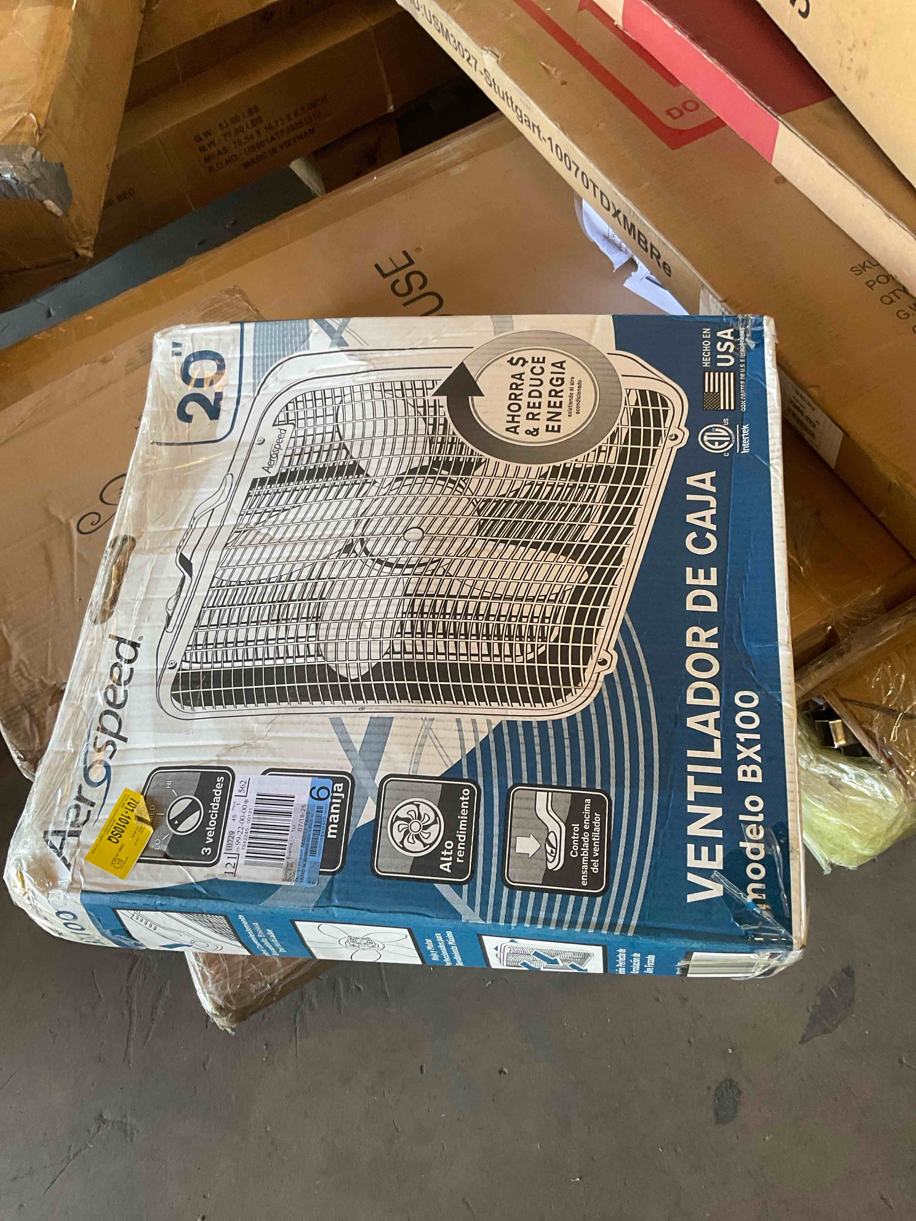 Handicap bed rail with food tray
