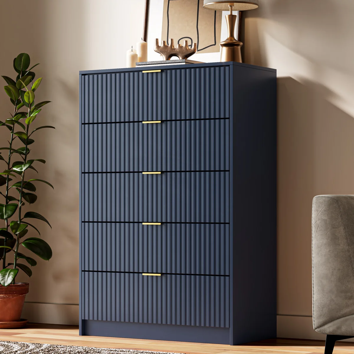 5 - Drawer Dresser, 47.2" H