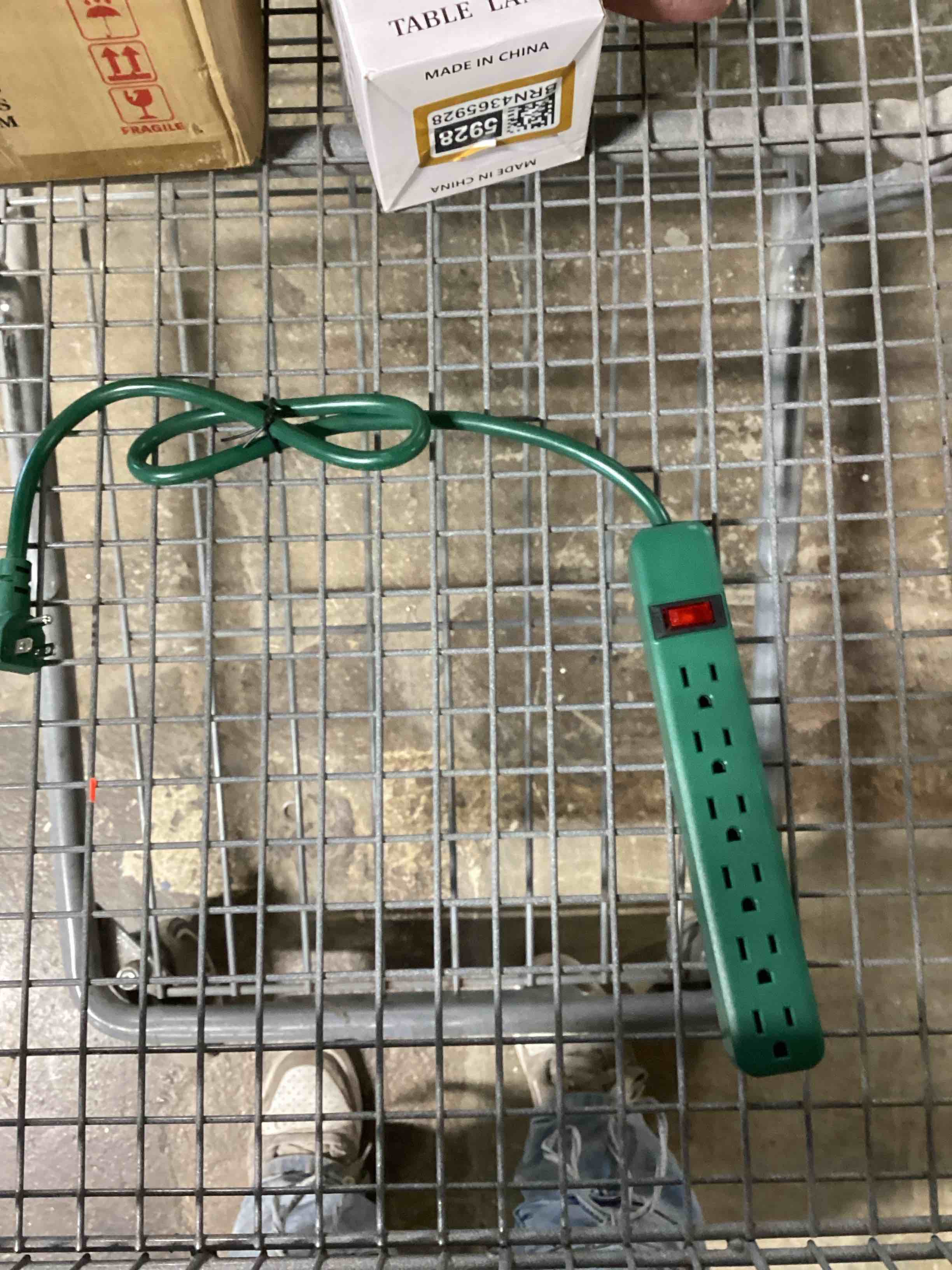 Green 6-plug power strip